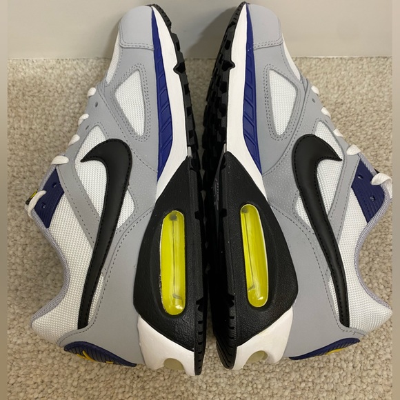 Nike Air Max IVO Shoes (White Black Grey Navy Trainer) Men’s 8/Women’s 8.5 NEW - Picture 10 of 16